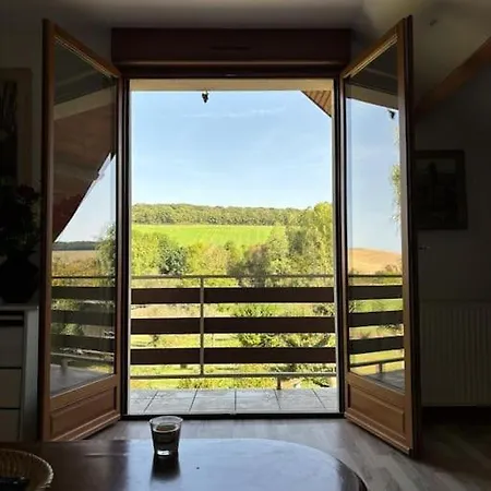 Dans Une Maison De Campagne Appartement