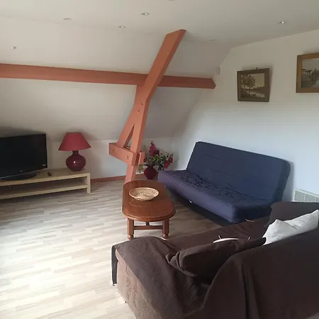 Dans Une Maison De Campagne Bucey-en-Othe